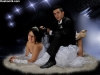 gelinin ellerini bağlayıp düğün pozu veren damat / #682874