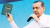 erdoğan mitinglere kuranla çıkıyor diyen cahil