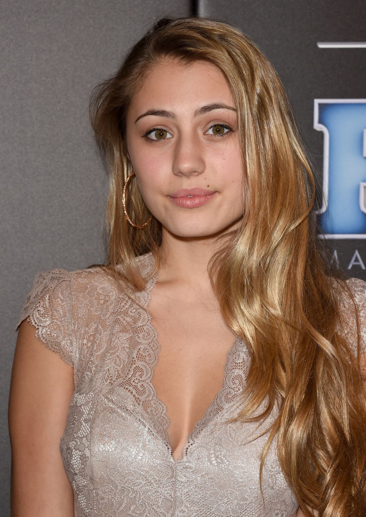 Lia Marie Johnson 958165 Uludağ Sözlük Galeri 5064