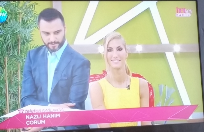 çağla şikel in boynu