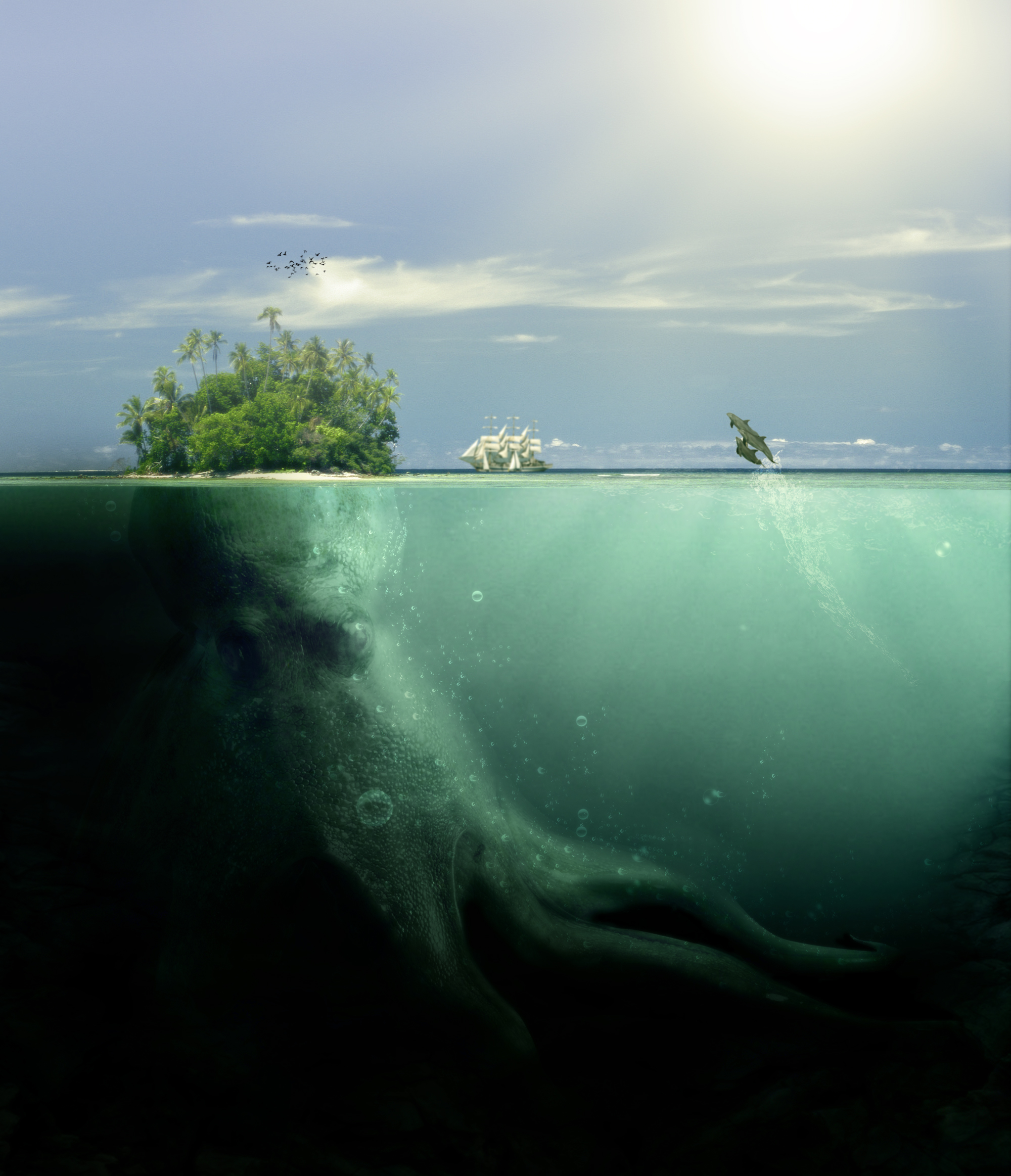 Верхние толщи воды. Талассофобия Лавкрафт. Над водой и под водой. Поверхность океана. Наполовину в воде.