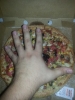 pizzayı eliyle ölçen ekşi sözlük yazarı / #664866