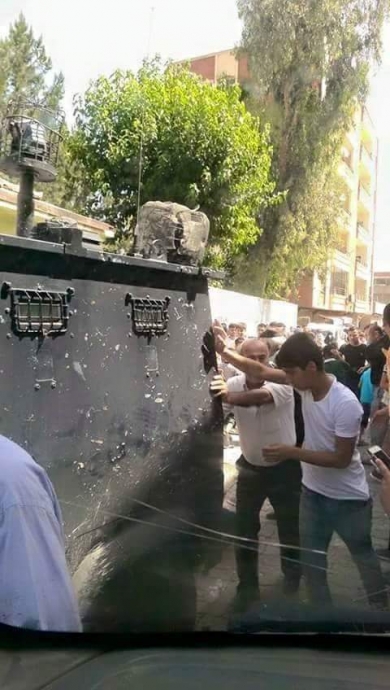 cizre halkının polise yardım etmesi