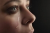 ağlayan bir kadın görmek