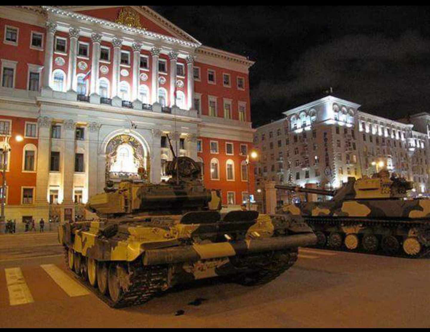 танки на красной площади 2015